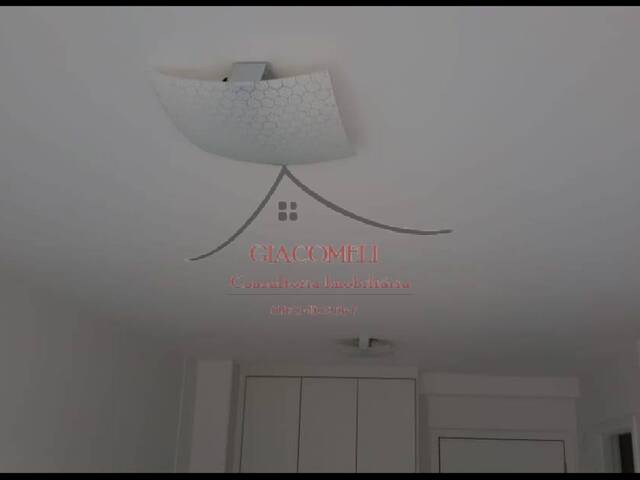 #933 - Apartamento para Venda em São Paulo - SP