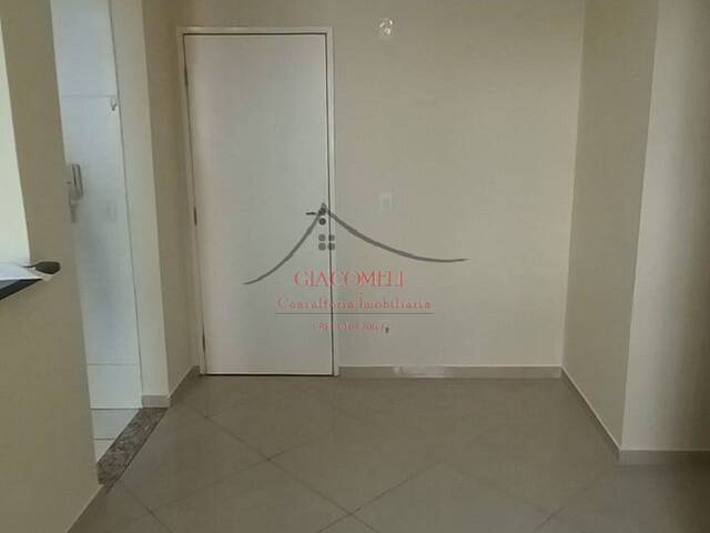 #946 - Apartamento para Venda em São Paulo - SP