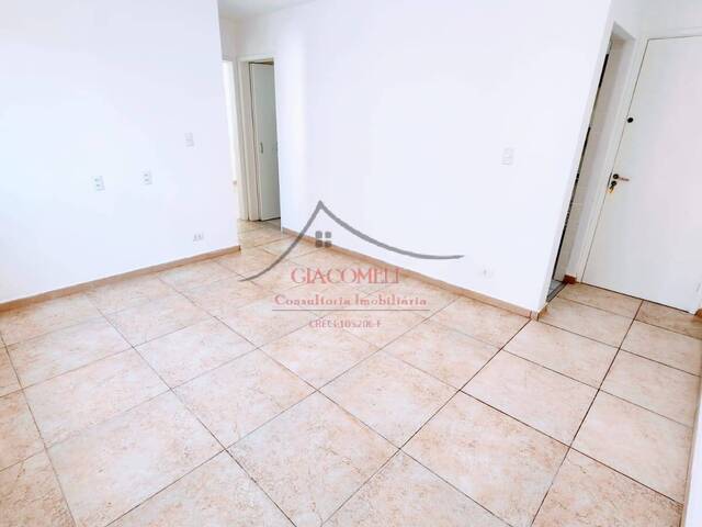 #968 - Apartamento para Venda em São Paulo - SP