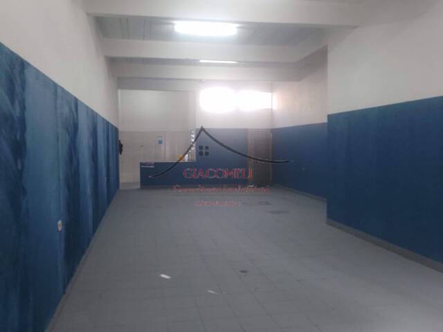 Locação em Vila Carmosina - São Paulo