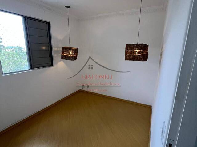 Locação em Jardim Santa Terezinha (Zona Leste) - São Paulo