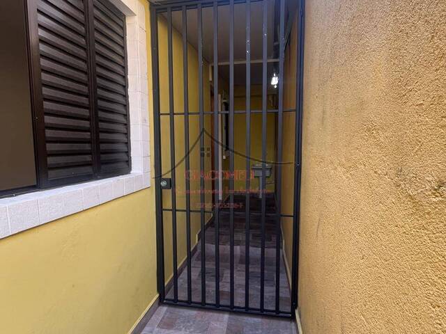 Locação em Jardim Santa Terezinha (Zona Leste) - São Paulo