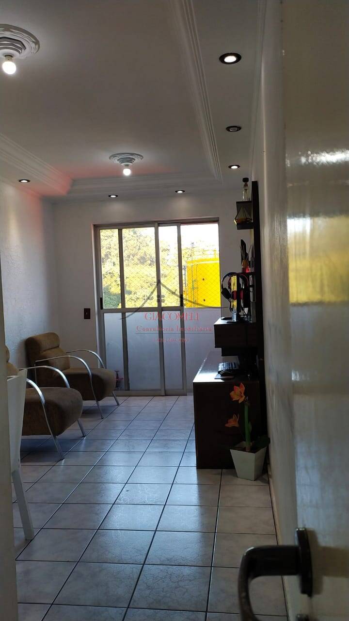 APARTAMENTO NO CONDOMINIO CRISTAL PARK I- ANDAR ALTO DE FRENTE ATACADISTA.