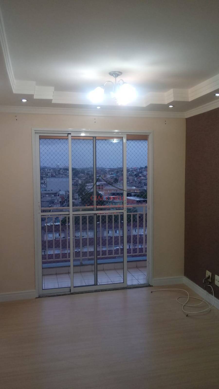 APARTAMENTO NO CONDOMÍNIO  RESERVA DO ALTO- SEMI PLANEJADO  - ANDAR ALTO