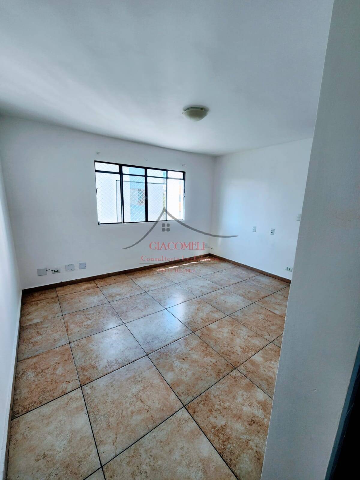 APARTAMENTO NO RESIDENCIAL RUBENS ROMANO - VILA CARMOSINA 02 DORM C/ VAGA