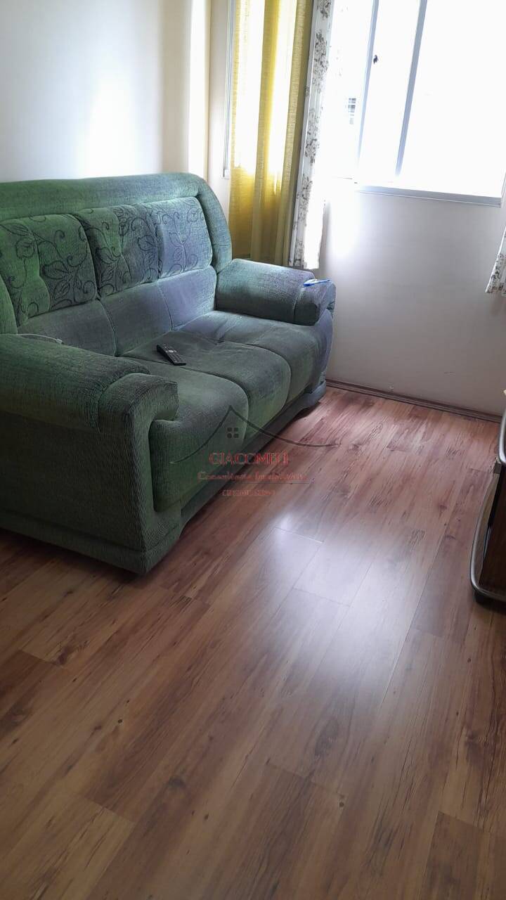 APARTAMENTO NO CONDOMINIO SAN JULIANO ANDAR BAIXO TODO REFORMADO